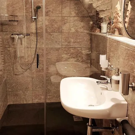 New****alpe Veille: Chalet Centro 2 Bagni E Garage Privato * La Thuile